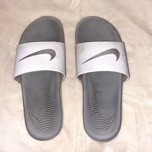 Nike Slides size 8 womens